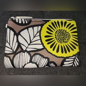 Preowned Vera‎ Bradley Neoprene bag